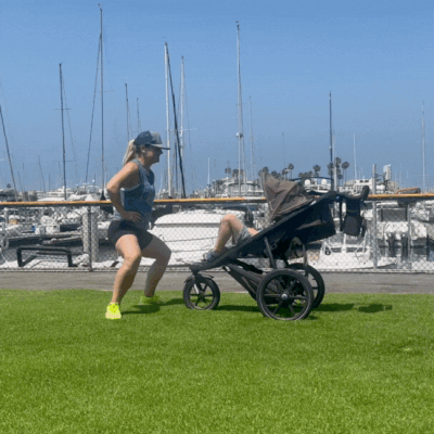 Plie squat side obliques.gif