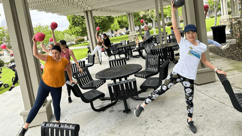 Canvas Rebel Fit4mom Amilette Klein.png